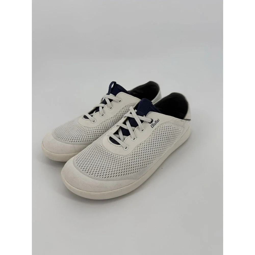 OluKai style bright durable